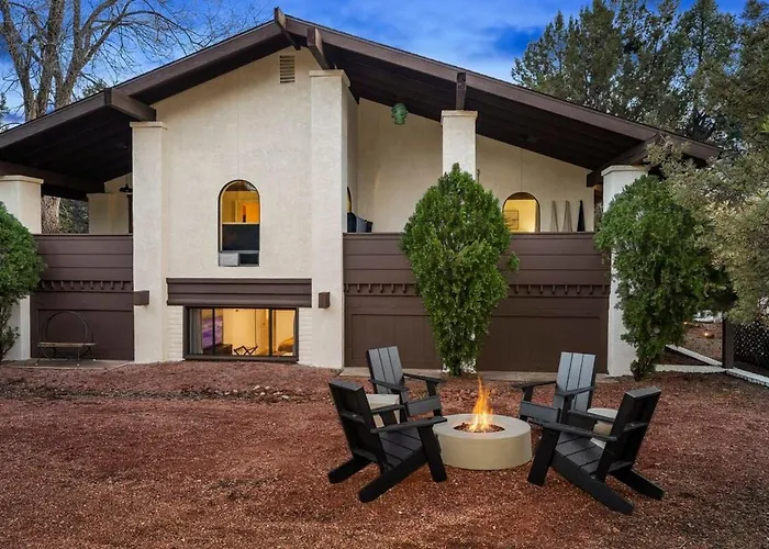 Serenity Retreat With Hot Tub Games & Firepit Sedona