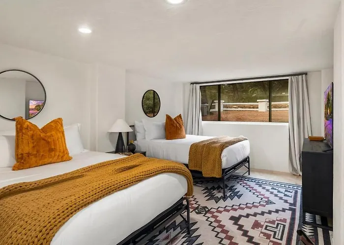 Serenity Retreat With Hot Tub Games & Firepit Sedona