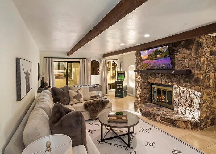 Serenity Retreat With Hot Tub Games & Firepit Ferienhaus *