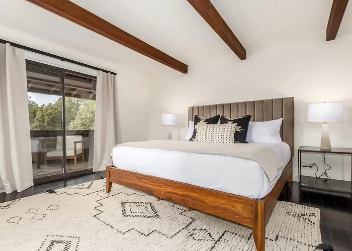 Ferienhaus Serenity Retreat With Hot Tub Games & Firepit