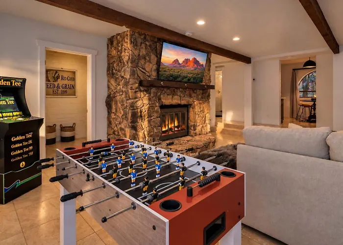 Ferienhaus Serenity Retreat With Hot Tub Games & Firepit